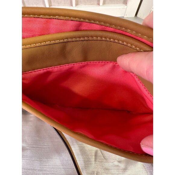 Coach Hadley Field Bag - Picture 5 of 12